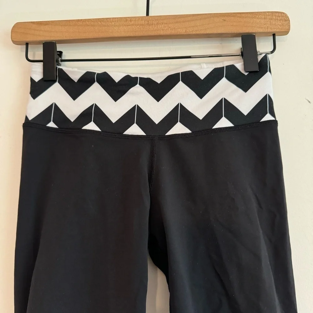 Lululemon Run: For Your Life Crop Leggings size 4